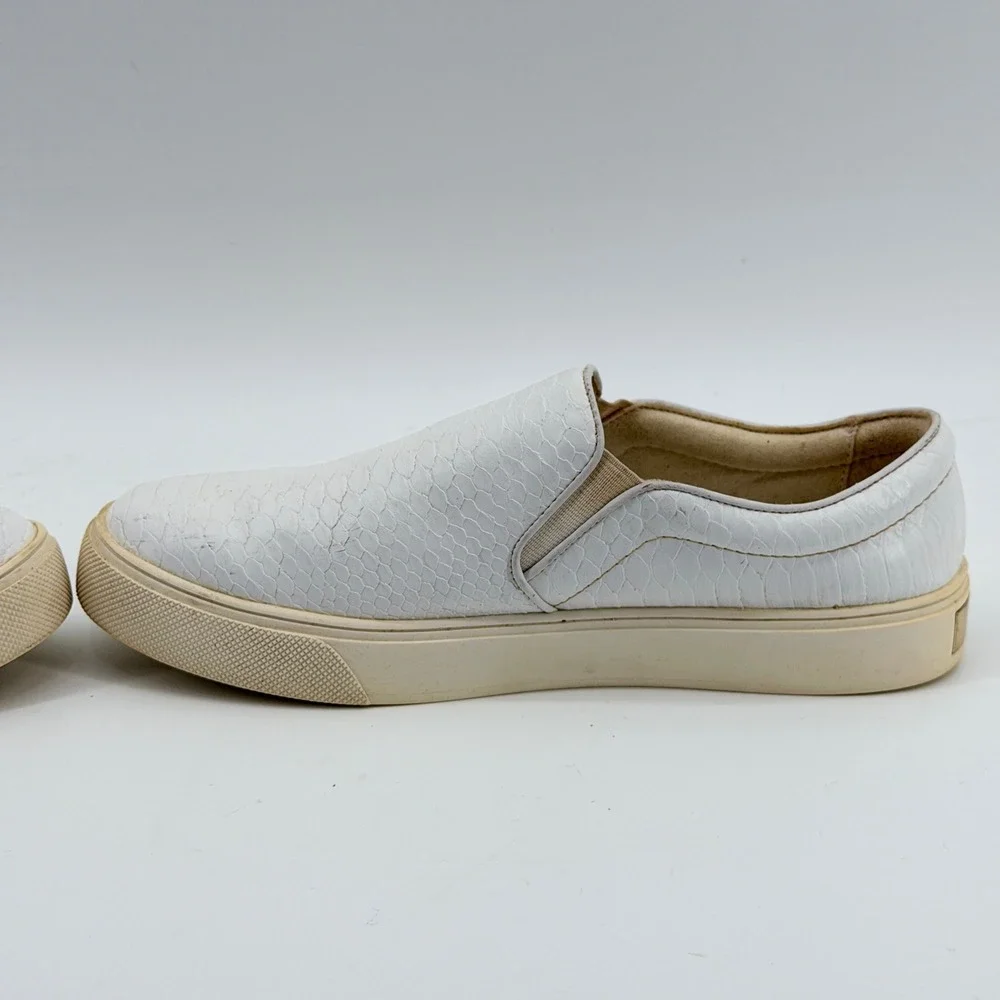 Aldo Womens White Snakeskin Embossed Slip On Sneakers Shoes Size 7.5 US 38 EUR
